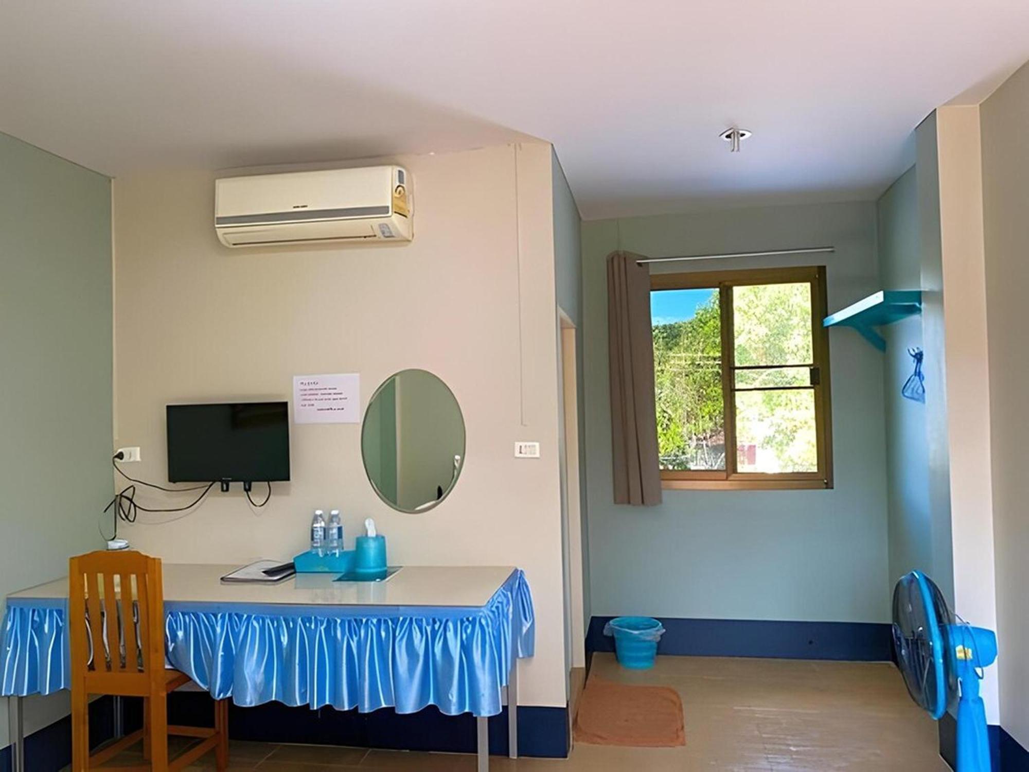 Baan Nuk Anong Hotel Chiang Rai Buitenkant foto