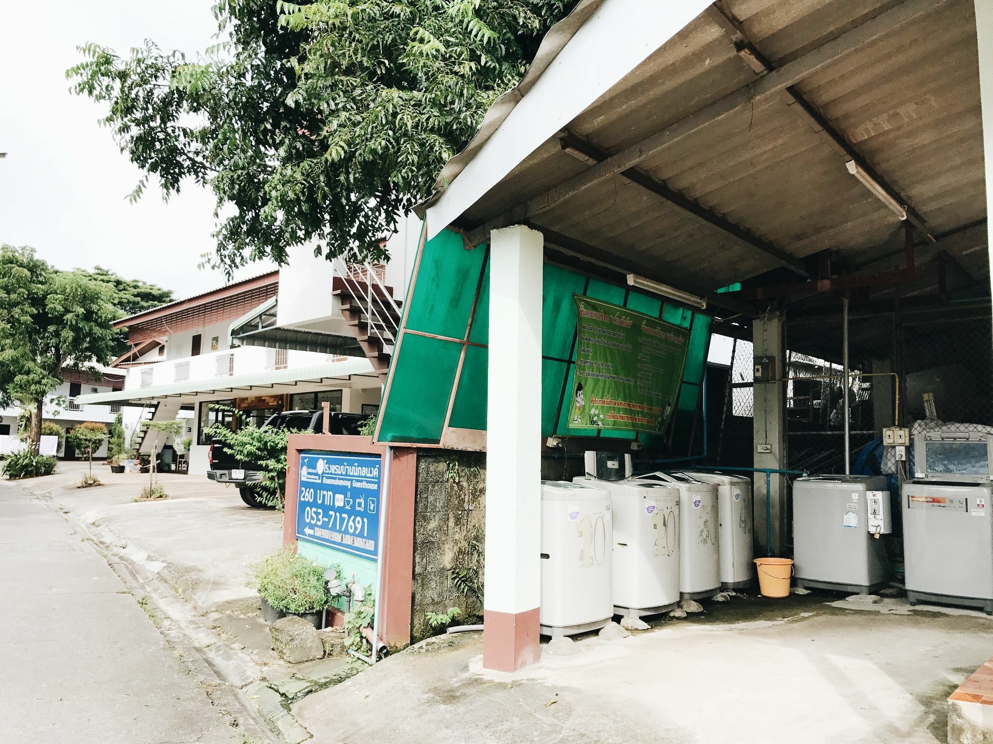 Baan Nuk Anong Hotel Chiang Rai Buitenkant foto